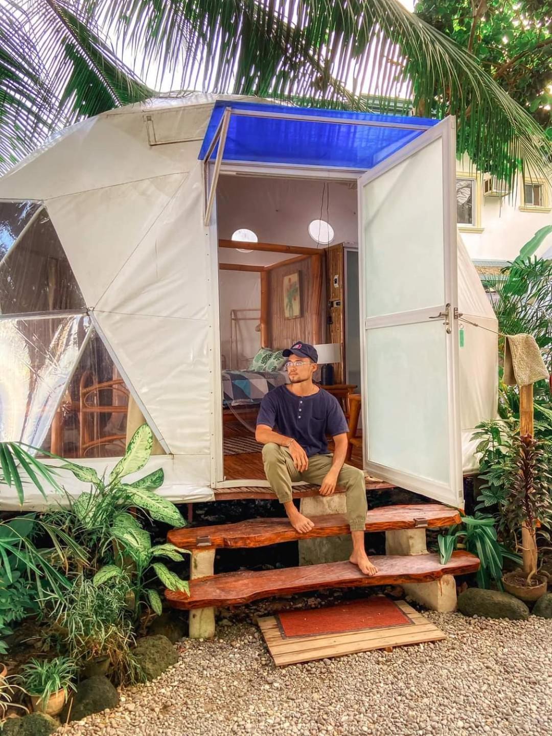 Glamping Dome Dauin Beach Resort エクステリア 写真