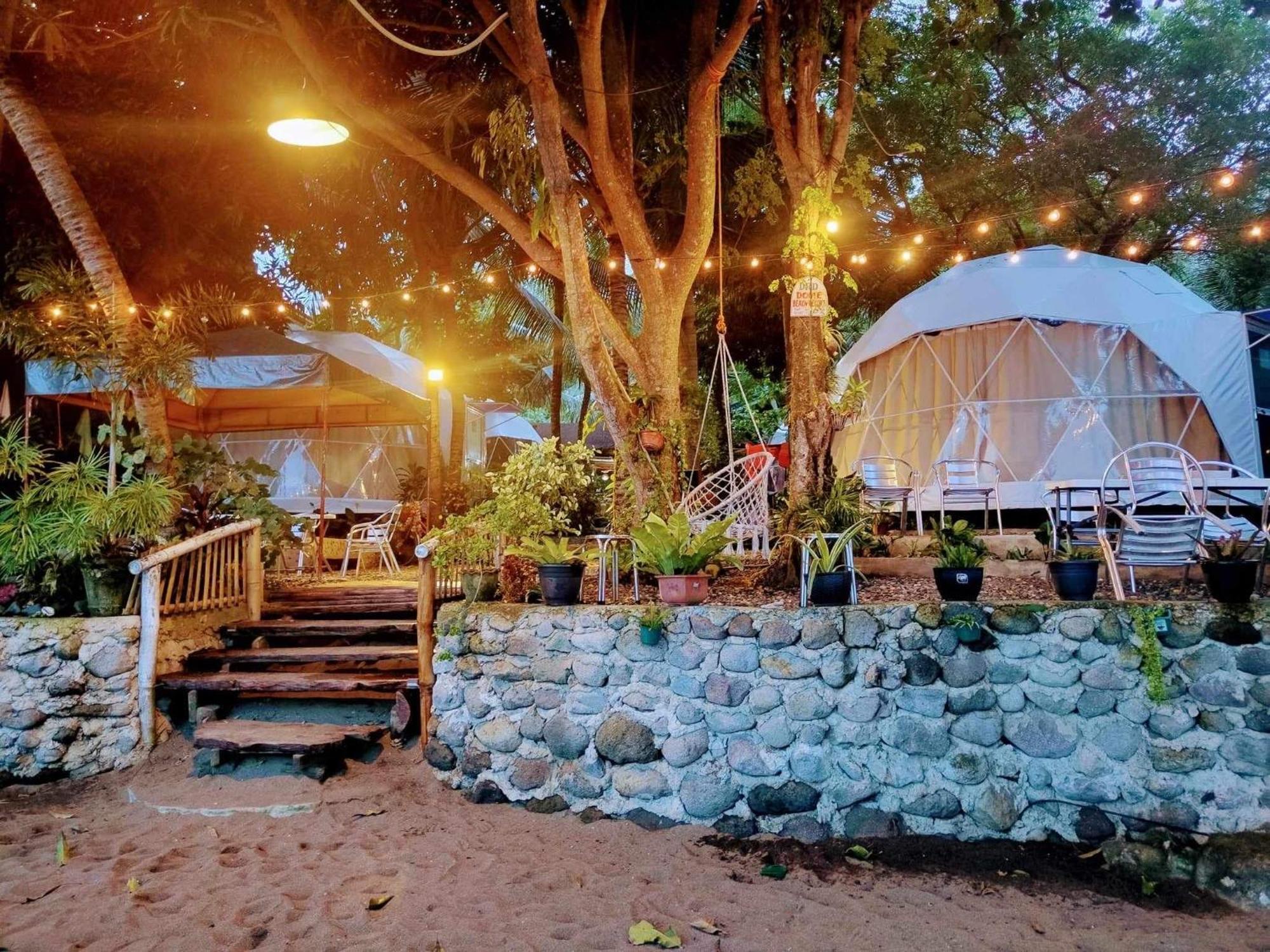 Glamping Dome Dauin Beach Resort エクステリア 写真