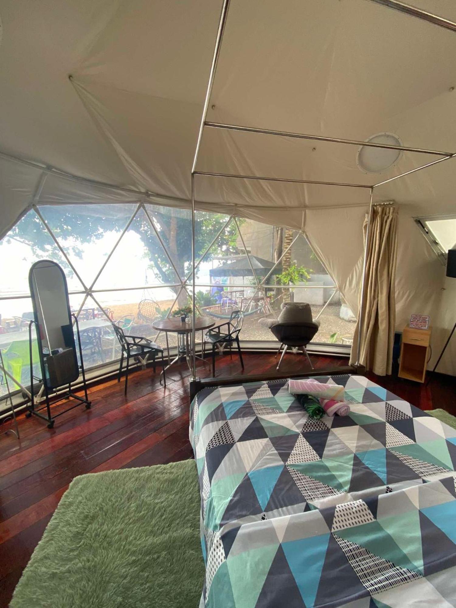 Glamping Dome Dauin Beach Resort エクステリア 写真