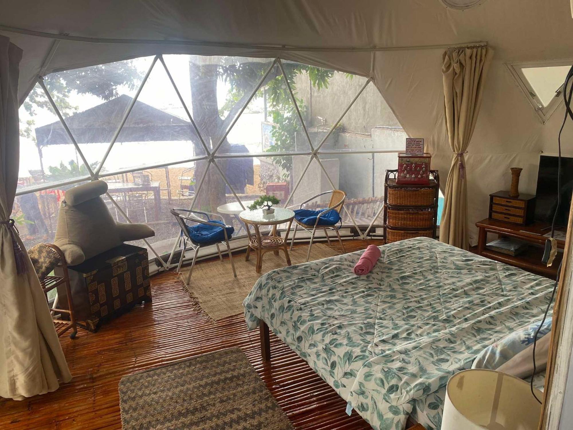 Glamping Dome Dauin Beach Resort エクステリア 写真